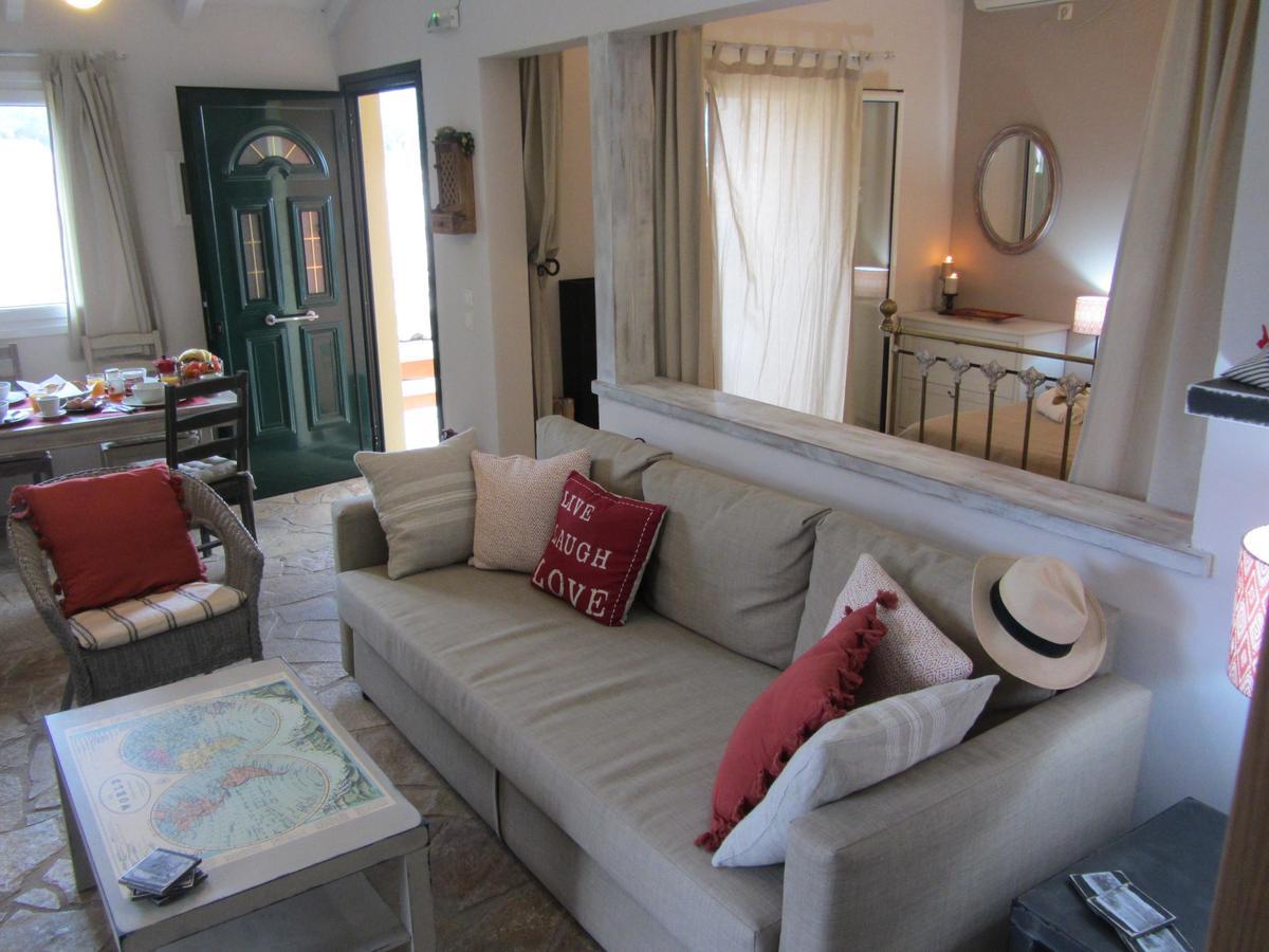 Paxos Bonzai Studios Gaios Esterno foto